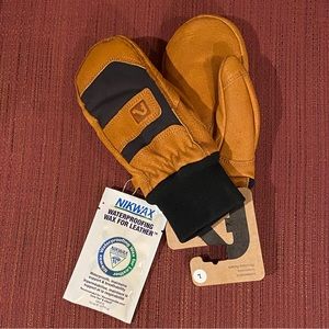 FLYLOW Gear MIGHTY UNICORN (YOUTH) pigskin Mittens Kids